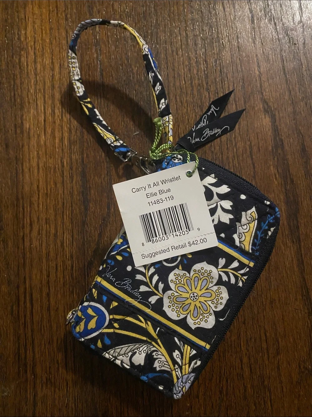 NWT Vera Bradley Ellie Blue Carry It All Wristlet